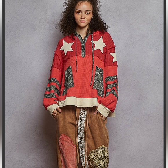 POL. ❤️ Candy Red Star Patchwork Thermal Hoodie - Picture 3 of 6